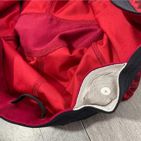 Lululemon What The Sport Short Mini Ziggy Snake Red Tide Cranberry 4 Run Gym - Picture 14 of 16